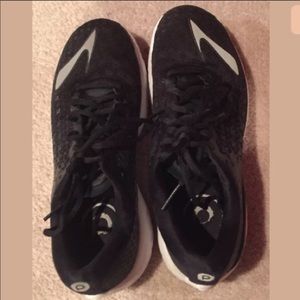 Brooks pureflow running shoes